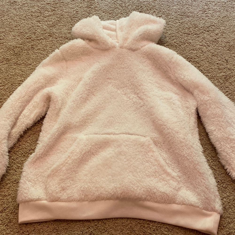 White fluffy sweatshirt